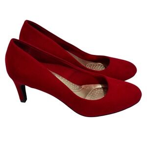 Dexflex Comfort Womens Red Faux Suede Round Toe Kitten Low Heel Pumps Sz 6.5